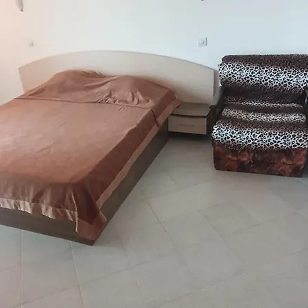 къщаперла Готель 2*