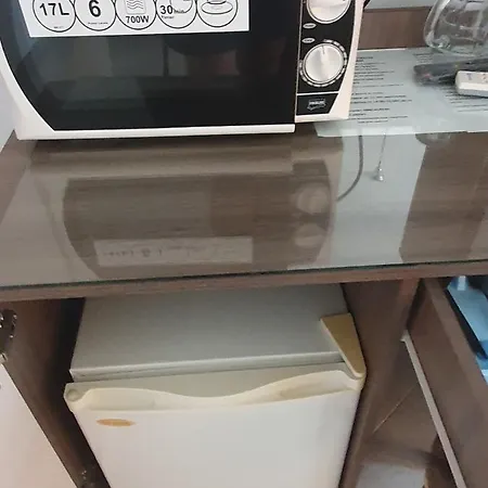 къщаперла Готель Равда