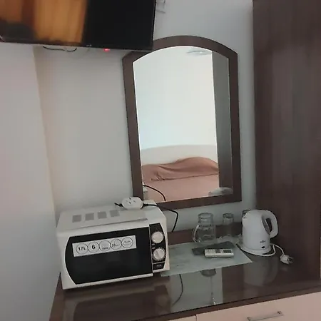 къщаперла Равда