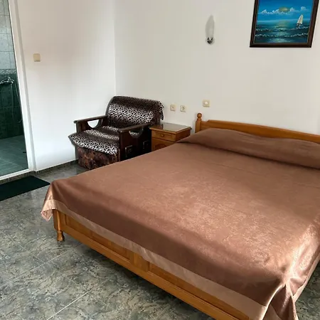 къщаперла 2*