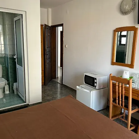 къщаперла 2* Равда