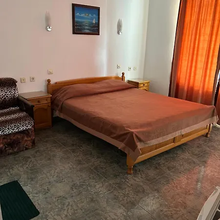 къщаперла Готель 2*