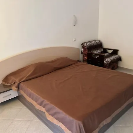 къщаперла Готель 2*