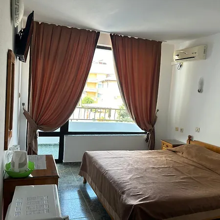 къщаперла Готель 2*