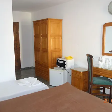 къщаперла Готель