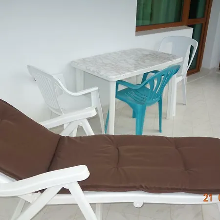 къщаперла Готель Равда