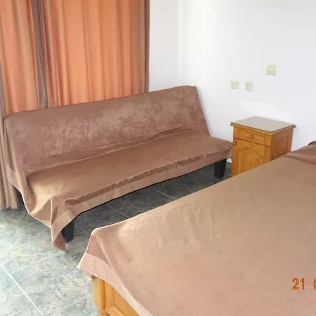 къщаперла Готель 2*