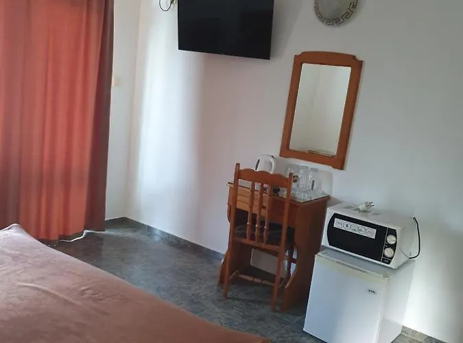 къщаперла Равда