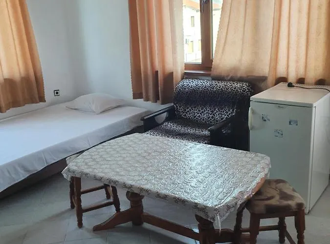 къщаперла Отель Равда