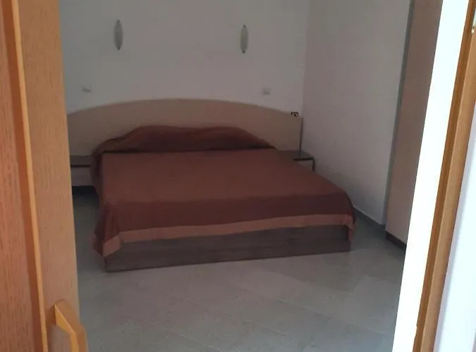 къщаперла Отель 2*