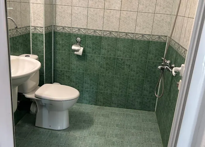 къщаперла 2*