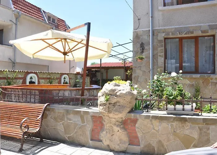 къщаперла Отель 2*