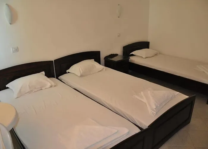 къщаперла 2* Равда