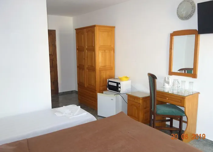 къщаперла Отель