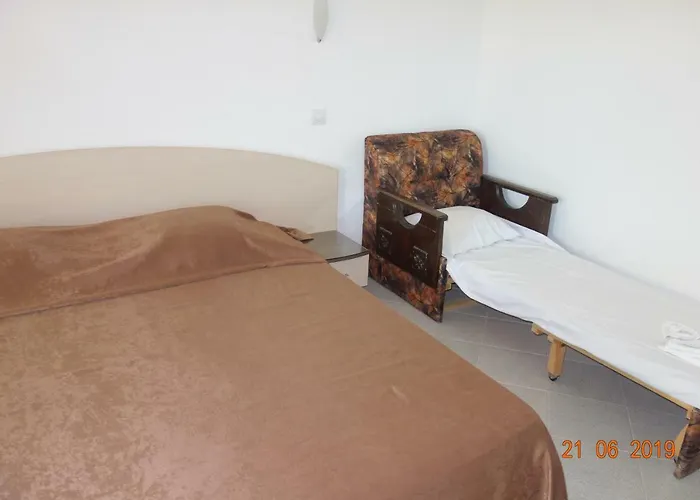 къщаперла Отель 2*